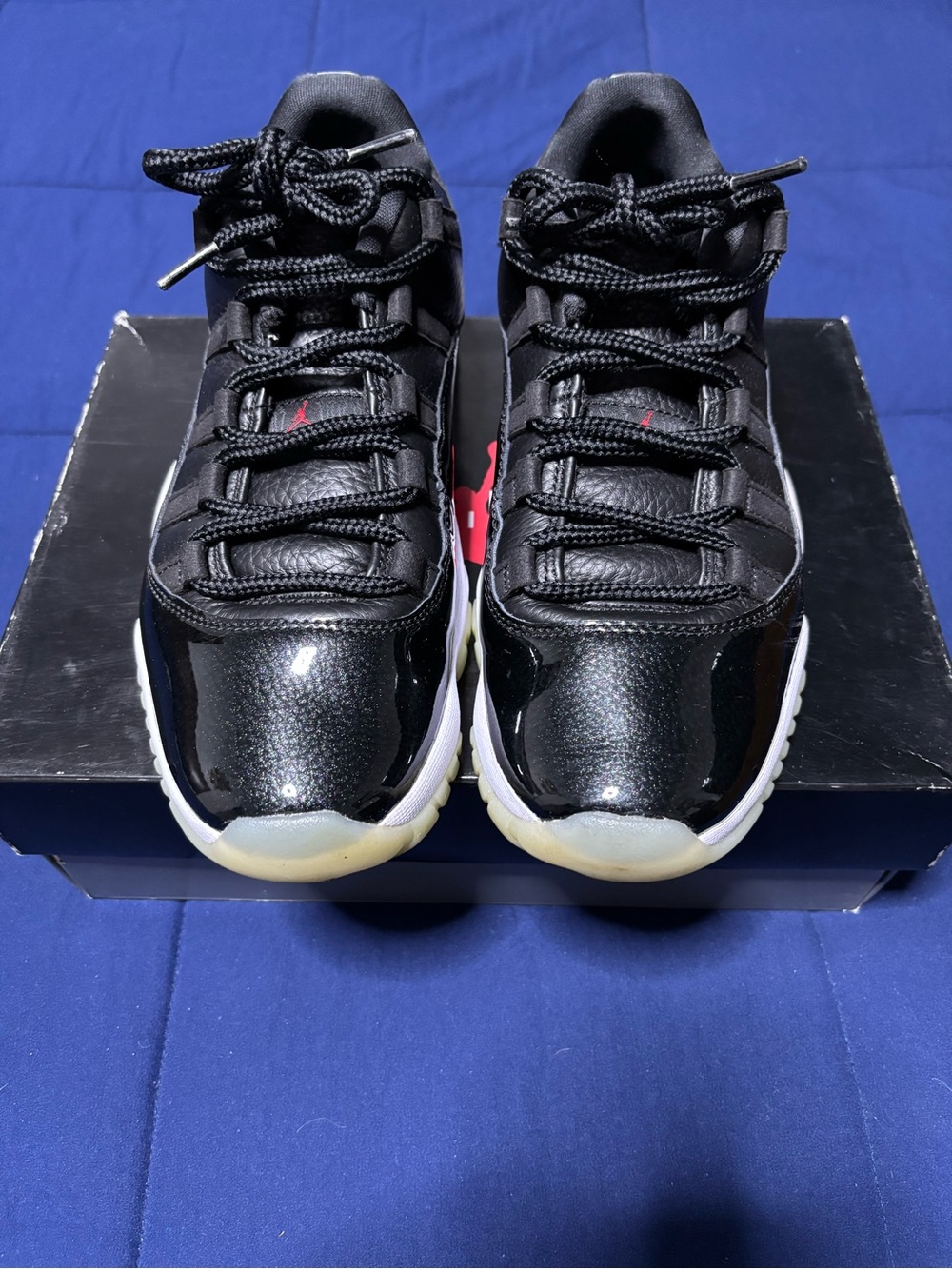 Jordan 11 Retro Low 72-10 2022 Size 8.5